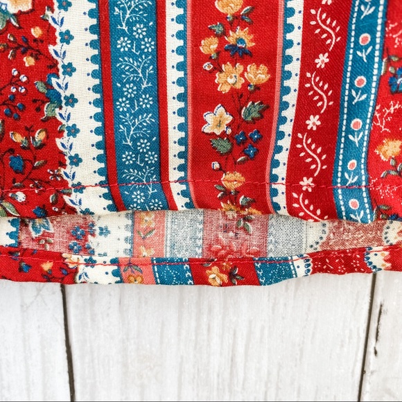 Vintage Cottage Core Handmade Ruffle Short Sleeve Floral Blouse - Picture 5 of 12